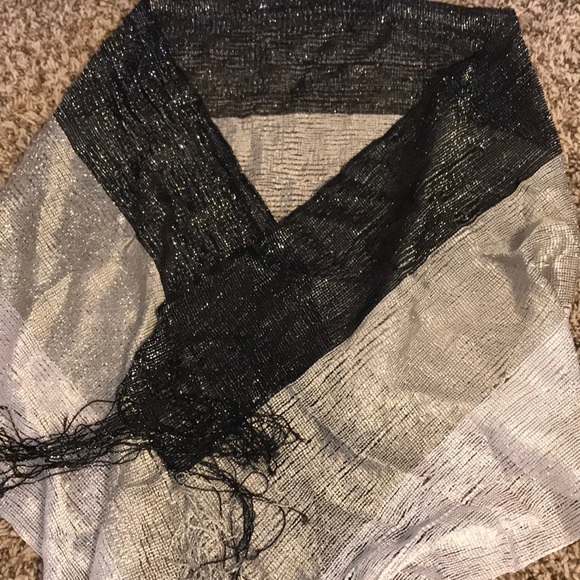 Scarf - Picture 2 of 4